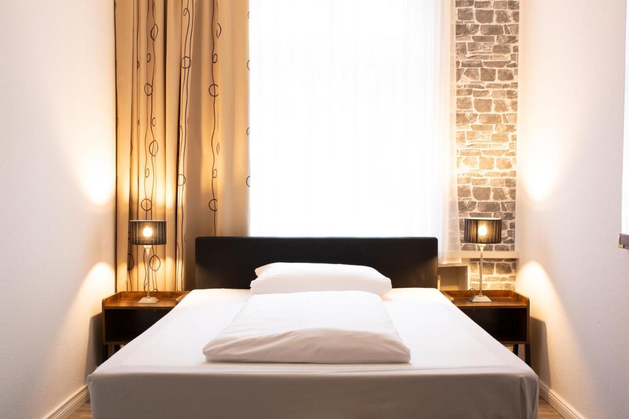 Hotel Berliner Hof Remscheid Bagian luar foto